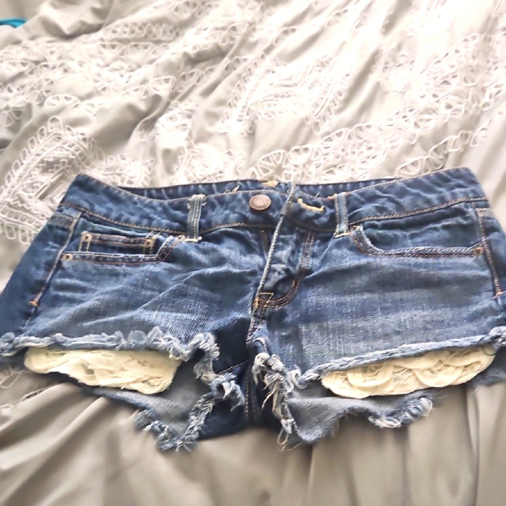 Size 4 American Eagle Outfitters Distressed Blue Jean Shorts Lace Pocket Accents